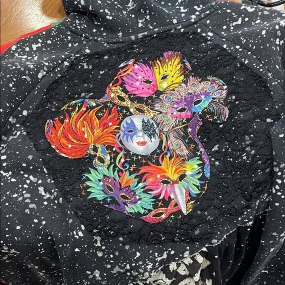 Black and White Hoodie / Tunic with Mardi Gras Masks and black lace appliqués - Picture 5 of 7